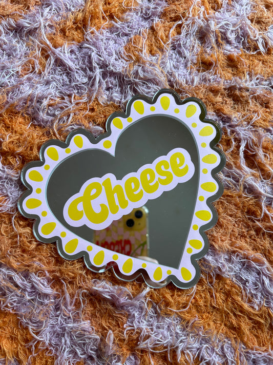 Small Frilly Heart - Cheese