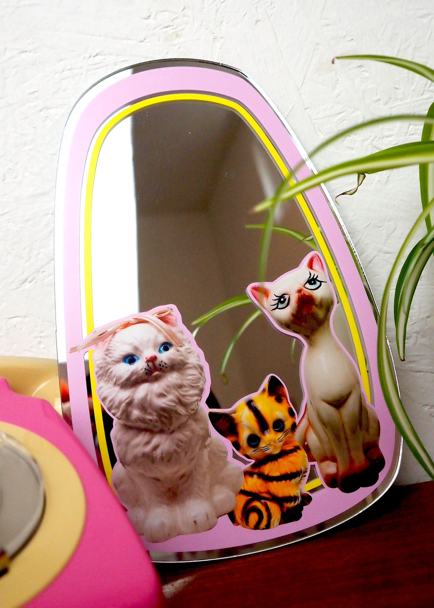 Kitsch Cats Mirror