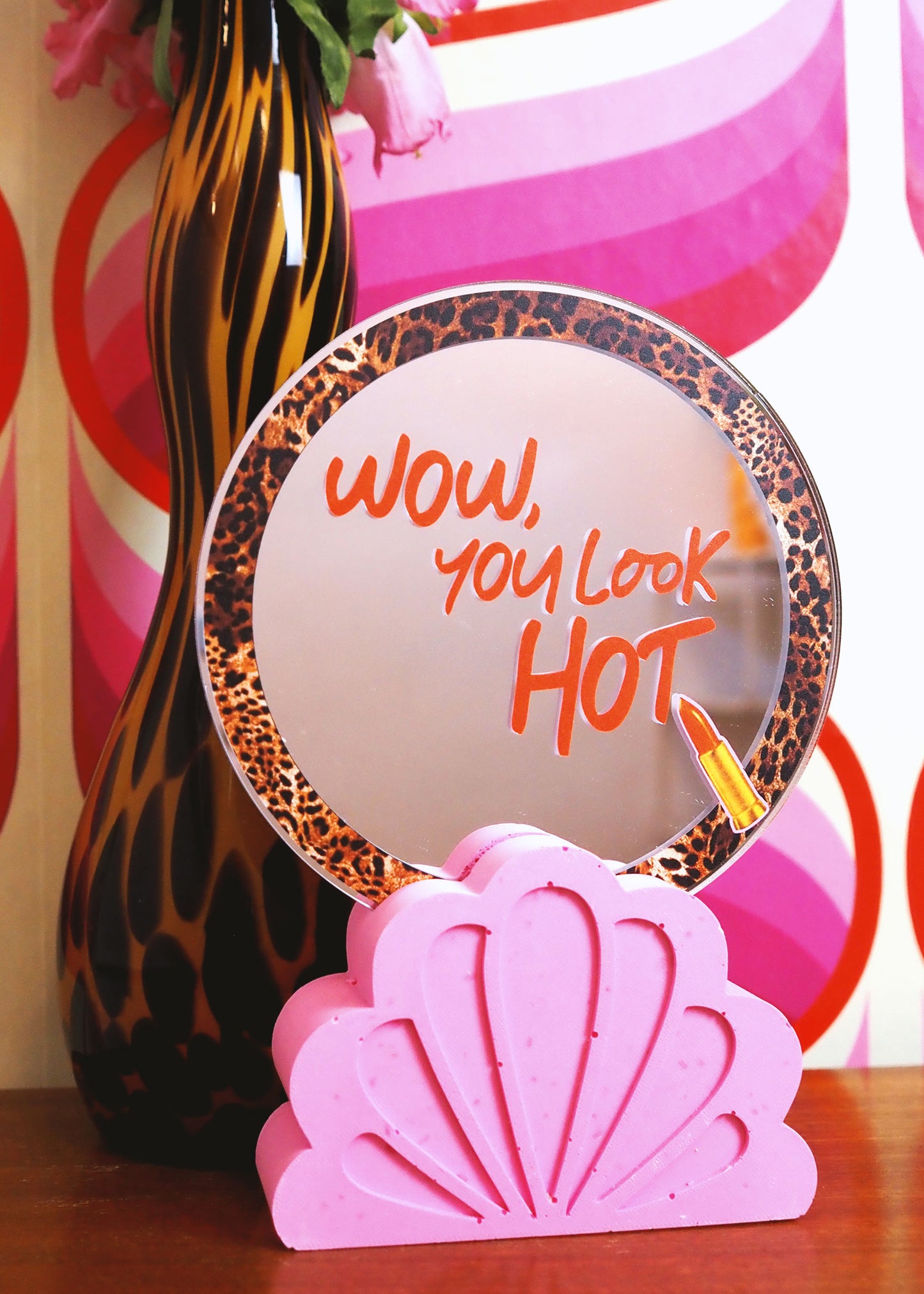 Wow, You Look Hot - Leopard & Lippy Disc Mirror